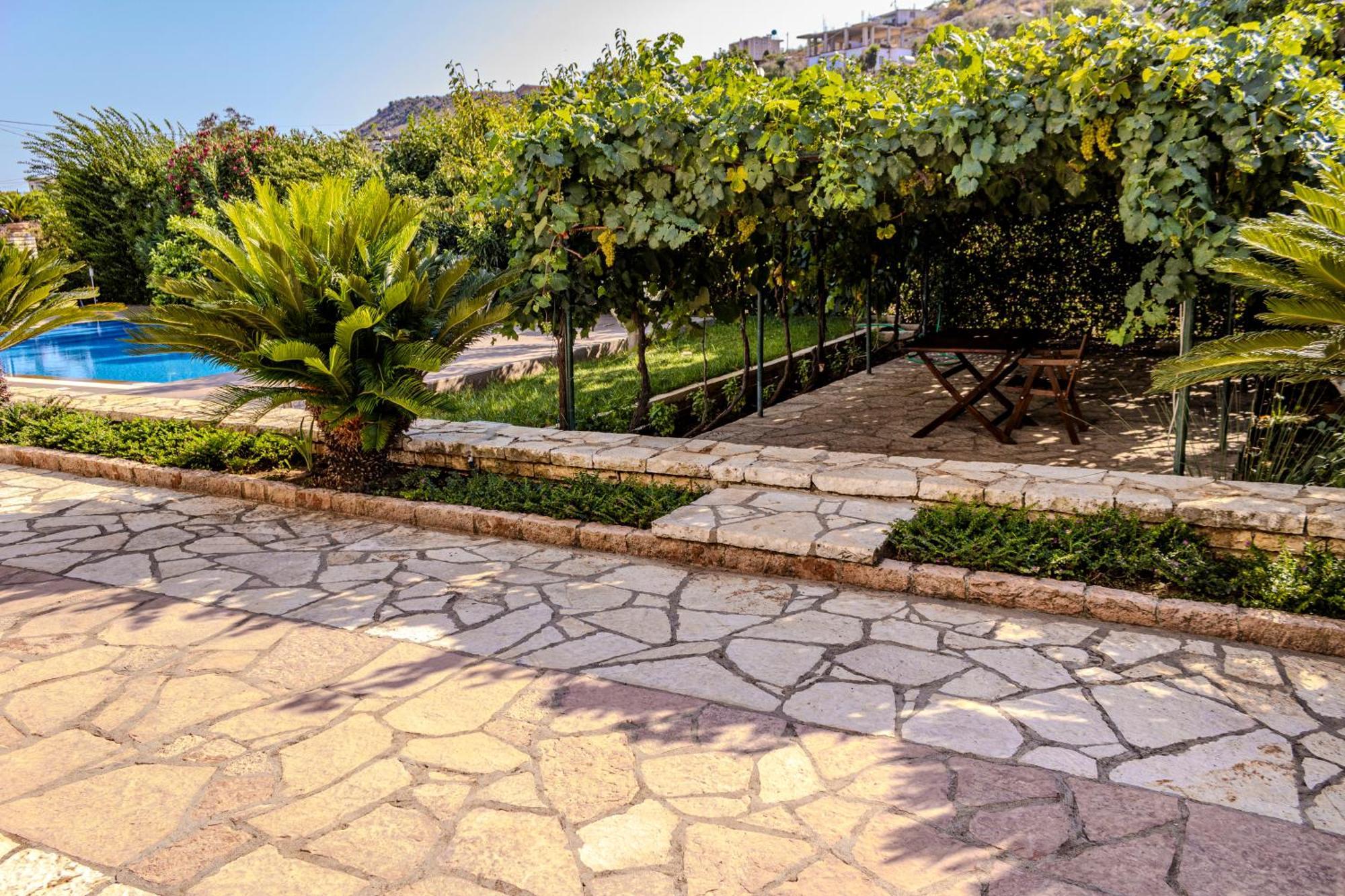 Villa La Quiete - Adults Only Cuke Dış mekan fotoğraf